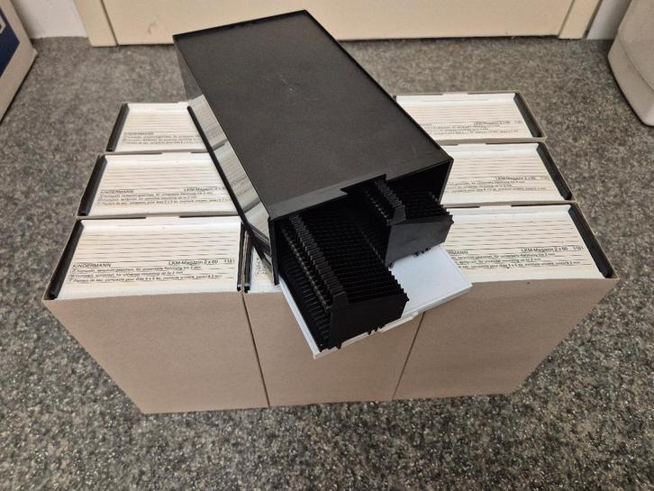 Kindermann LKM Diamagazijnen 2x60 (10 stuks), Audio, Tv en Foto, Diaprojectors, Zo goed als nieuw, Ophalen of Verzenden