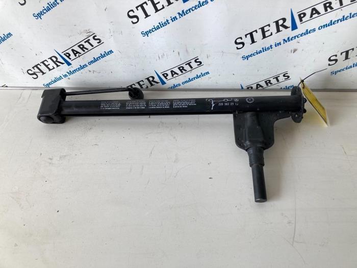 Krik van een Mercedes S-Klasse, Auto-onderdelen, Overige Auto-onderdelen, Mercedes-Benz, Gebruikt, 3 maanden garantie, Ophalen of Verzenden
