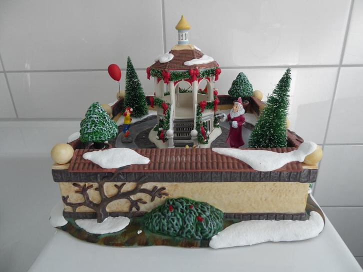 Department 56  --  Village square, Diversen, Kerst, Zo goed als nieuw, Ophalen of Verzenden