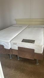 Mooi bed 2persoons 160 bij 200, Huis en Inrichting, Ophalen, Zo goed als nieuw, Tweepersoons, 160 cm