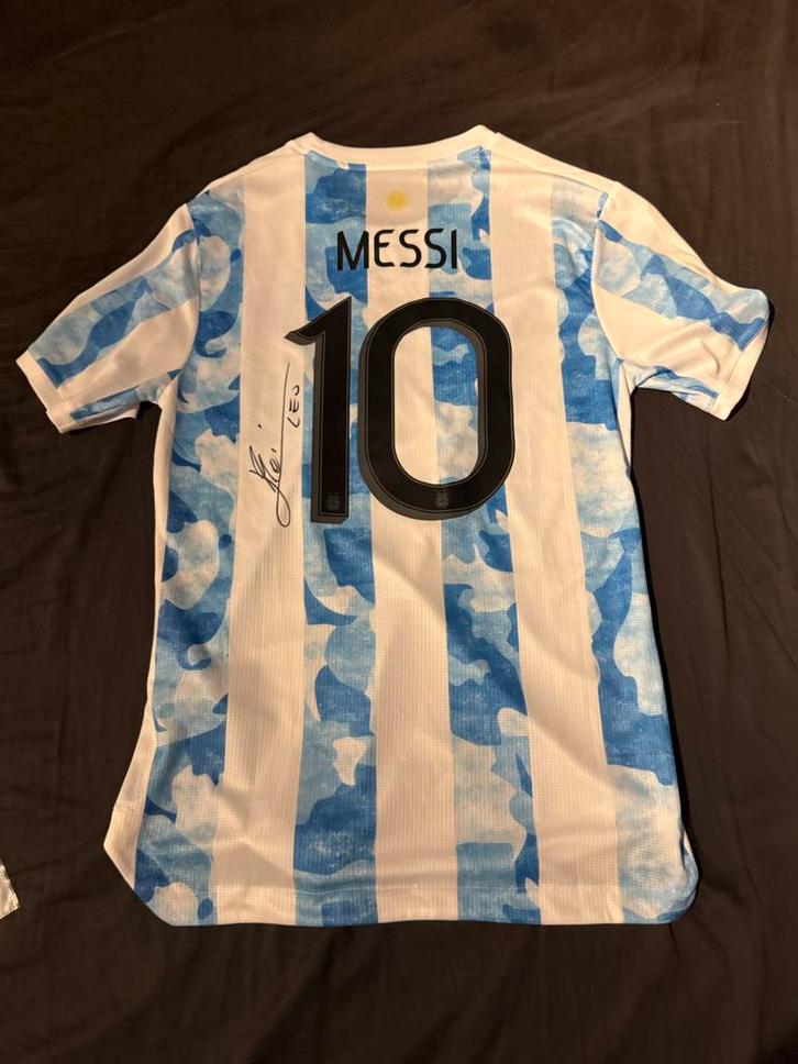 Gesingeerd Messi shirt, Sport en Fitness, Voetbal, Nieuw, Shirt, Ophalen of Verzenden