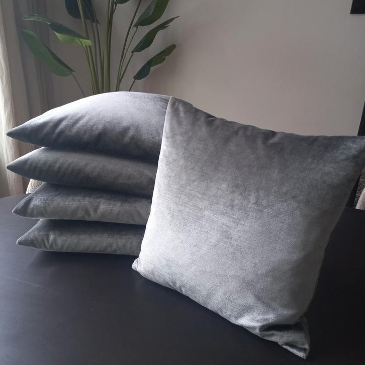 5 stuks Montel Sierkussens (claudi) - Luxe Velvet - 45x45cm, Huis en Inrichting, Woonaccessoires | Kussens, Zo goed als nieuw