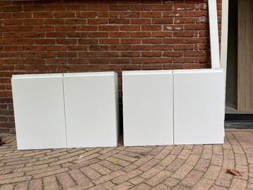 Gratis: 2 ikea keukenkasten 80x40x60 (bxdxh)