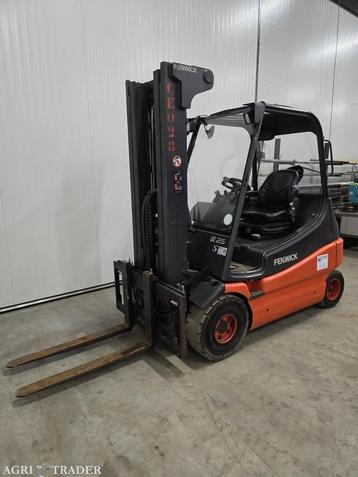 Elektro heftruck Linde E25S beschikbaar voor biedingen