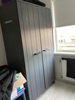 Woood kast, Huis en Inrichting, Ophalen, Met hangruimte, Zo goed als nieuw, 200 cm of meer
