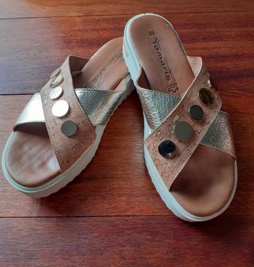 Leren Tamaris slippers 39 beschikbaar voor biedingen