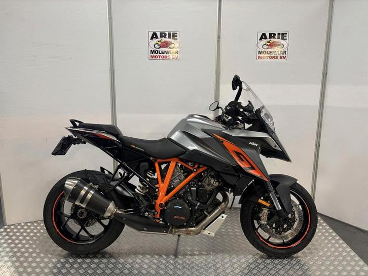 KTM 1290 Super Duke GT (bj 2016), Motoren, Motoren | KTM, Bedrijf, Toermotor, meer dan 35 kW, 2 cilinders, Motorrijbewijs A