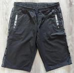 Zwarte korte broek maat 176, Broek, Chapter Young, Ophalen of Verzenden, Zo goed als nieuw