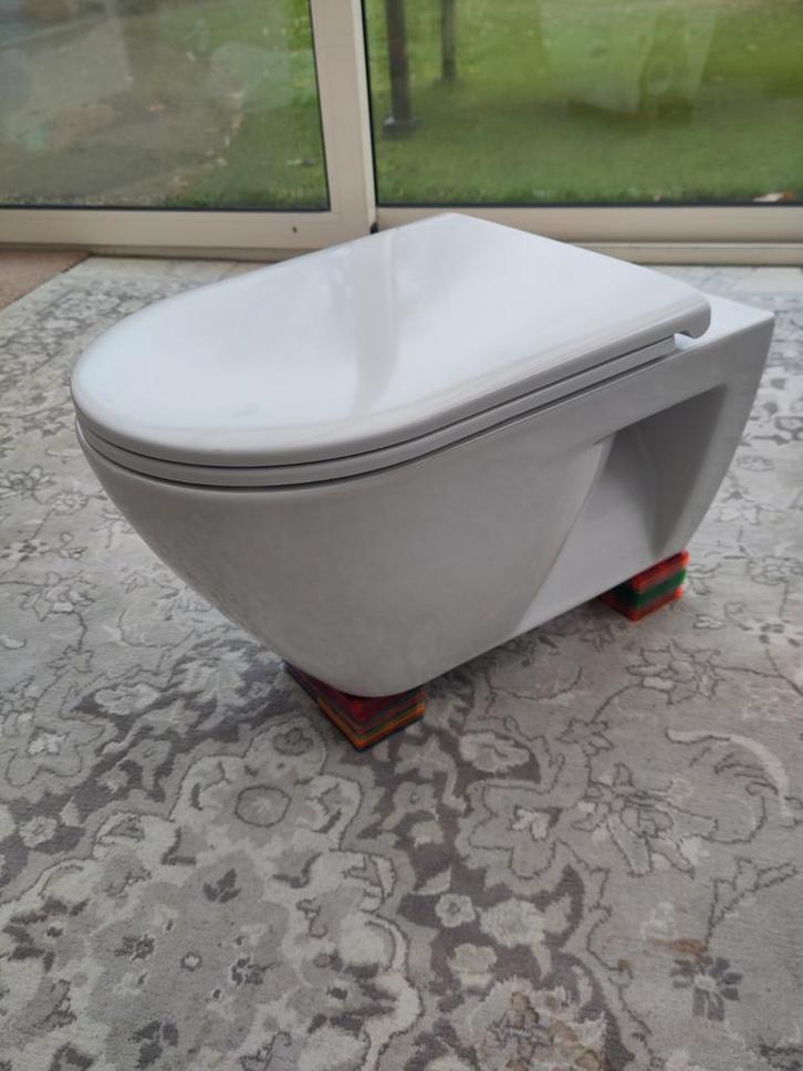 Ongebruikt  toilet GSI met swirlflush en softclose zitting, Doe-het-zelf en Verbouw, Sanitair, Nieuw, Toilet, Ophalen