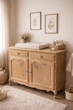 Vintage babycommode/dressoir Brocante kinderkamer, Kinderen en Baby's, Kinderkamer | Commodes en Kasten, Ophalen, 50 tot 70 cm