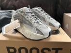 Adidas Yeezy Boost 700 V2 Static NIEUW Maat 37 1/3, Nieuw, Ophalen of Verzenden, Sneakers of Gympen, Grijs