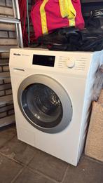 Miele W1 Classic, Witgoed en Apparatuur, Wasmachines, Ophalen of Verzenden, Gebruikt, 1600 toeren of meer, 85 tot 90 cm