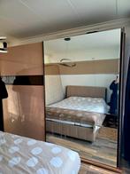 Complete Istikbal slaapkamer, kledingkast, matras en 2 nacht, Ophalen of Verzenden, Gebruikt, Tweepersoons, Modern