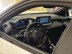 Peugeot 2008 1.2 PureTech GT | Automaat | Hoge instap | Navi, Stof, Gebruikt, Euro 6, 1199 cc