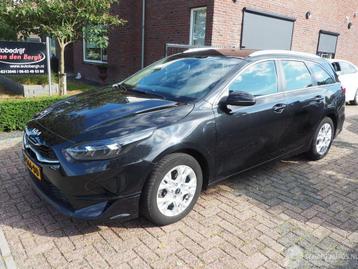 Kia Ceed 1.0 T-Gdi DynamicLine (bj 2022) beschikbaar voor biedingen