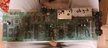 Commodore 64 short board beschikbaar voor biedingen
