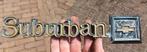 Square body suburban tailgate emblem, Ophalen of Verzenden, Gebruikt, Amerikaanse onderdelen