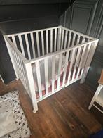 Complete box met 2 boxkleden, baby speelgoed ,etc, Ophalen, Zo goed als nieuw, Wieltjes