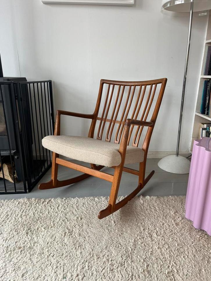 Hans wegner ML33 schommelstoel, Huis en Inrichting, Stoelen, Zo goed als nieuw, Eén, Stof, Ophalen of Verzenden