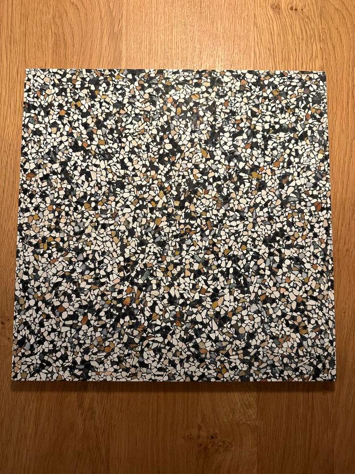 Terrazzo/Granito tegels 40x40cm (16 stuks), Doe-het-zelf en Verbouw, Tegels, Zo goed als nieuw, Vloertegels, Graniet, 40 tot 60 cm