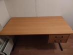 Bureau met 2 lades - Houtfineer, Huis en Inrichting, Bureaus, Ophalen, Zo goed als nieuw, Bureau