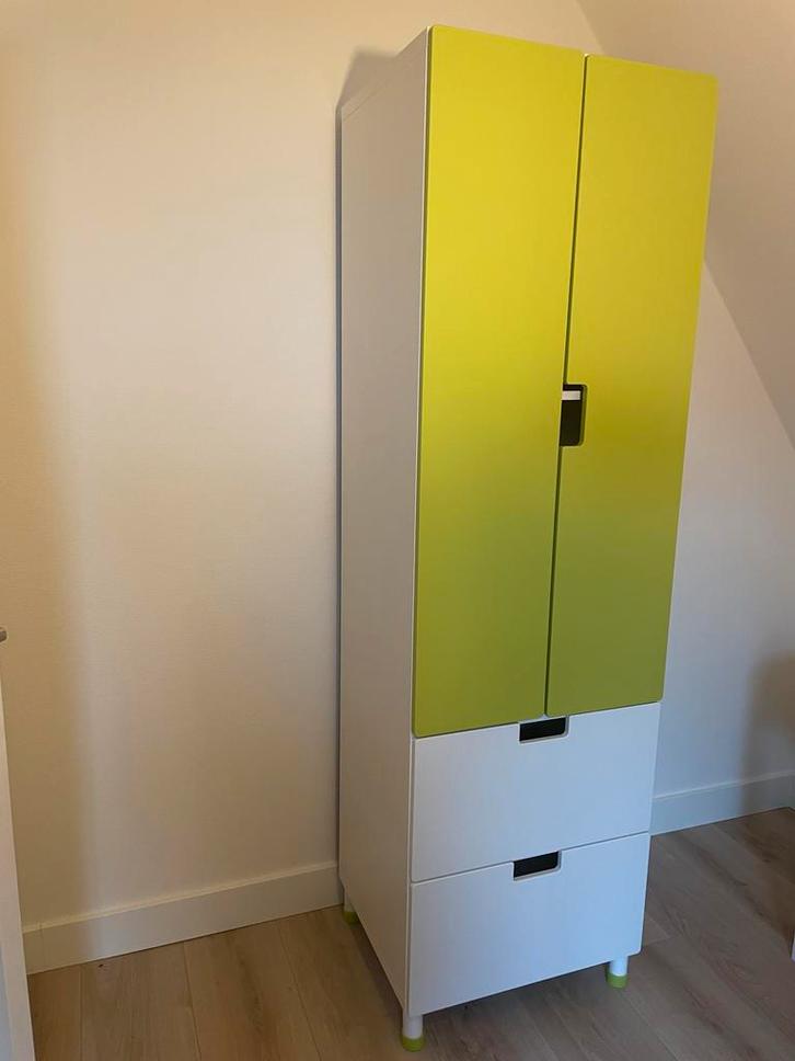 Ikea stuva Groene en witte kinderkledingkast, Kinderen en Baby's, Kinderkamer | Commodes en Kasten, Zo goed als nieuw, Kast, 105 cm of meer