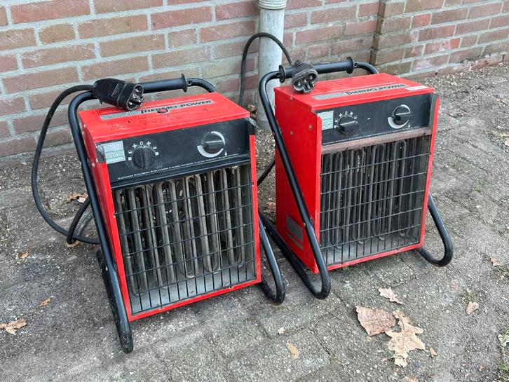Krachtige kachels op krachtstroom, Doe-het-zelf en Verbouw, Verwarming en Radiatoren, Gebruikt, Kachel, 800 watt of meer, 30 tot 80 cm