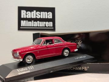Volvo 121 Amazon - Rood - 1:43 Minichamps beschikbaar voor biedingen