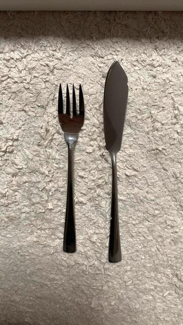 Visbestek 9- delig beschikbaar voor biedingen