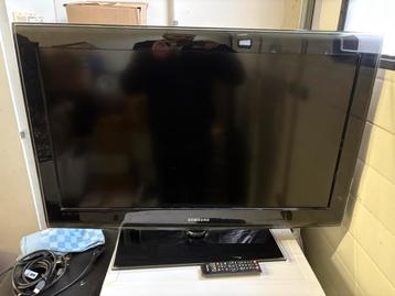 Samsung TV 37’ full HD / werkt nog perfect beschikbaar voor biedingen