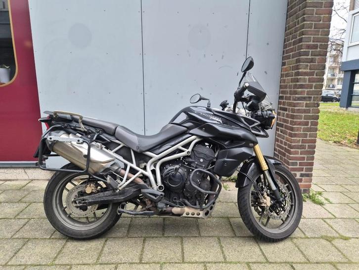 Triumph Tiger 800 (2011), Motoren, Motoren | Triumph, Particulier, Toermotor, meer dan 35 kW, 3 cilinders, Motorrijbewijs A, Handvatverwarming
