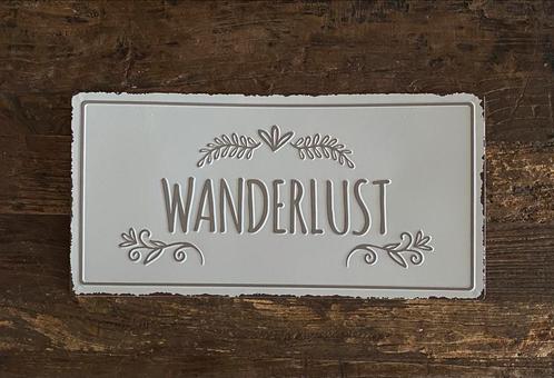 Wandbord WANDERLUST Oostenrijk Tirol, Huis en Inrichting, Woonaccessoires | Wanddecoraties, Nieuw, Ophalen