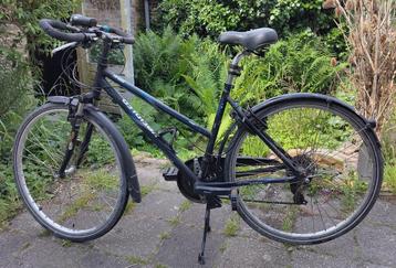 Fiets = Damesfiets = Kreidler                                beschikbaar voor biedingen
