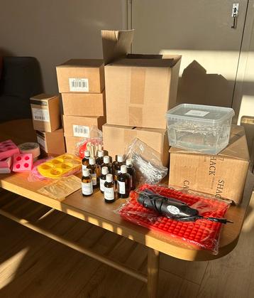 Groot kaarsenmaak pakket nieuwprijs €683! beschikbaar voor biedingen