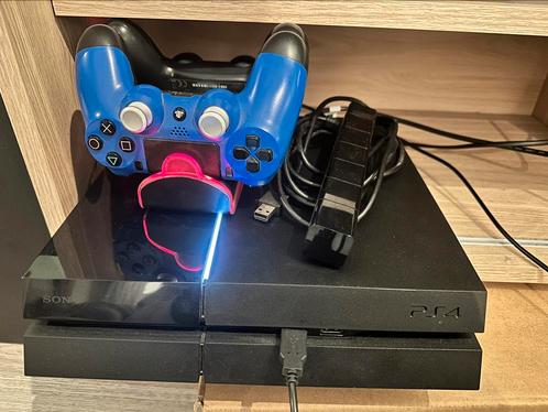 Sony PlayStation 4 met 2 controllers, GTA en camera, Spelcomputers en Games, Spelcomputers | Sony PlayStation 4, Gebruikt, Original