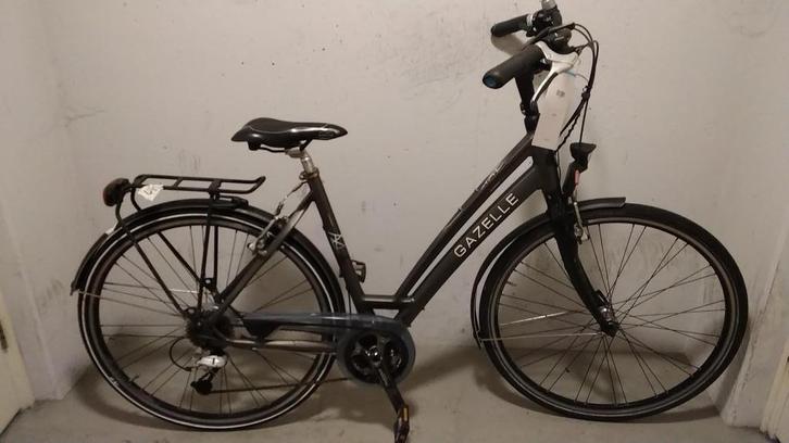 Gazelle Chamonix damesfiets: Licht, Sportief en Schakelbaar., Fietsen en Brommers, Fietsen | Dames | Damesfietsen, Zo goed als nieuw