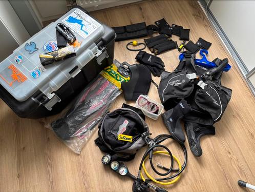 Complete duikuitrusting, als nieuw, Watersport en Boten, Duiken, Zo goed als nieuw, Duikpak, Ophalen