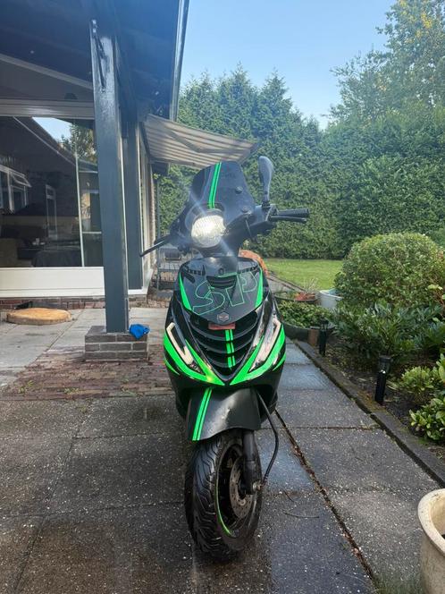 Piaggio Zip 50cc – 2021 – SP voorkap – 14.000 km, Fietsen en Brommers, Scooters | Piaggio, Gebruikt, Zip, Maximaal 45 km/u, Benzine