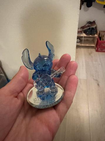 Glazen beeldjes uit Disneyland / Stitch en Wish beschikbaar voor biedingen