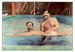 Two friends playing in a pool, Joost Veerkamp, Verzamelen, Verzenden, 1980 tot heden, Ongelopen, Cultuur en Media