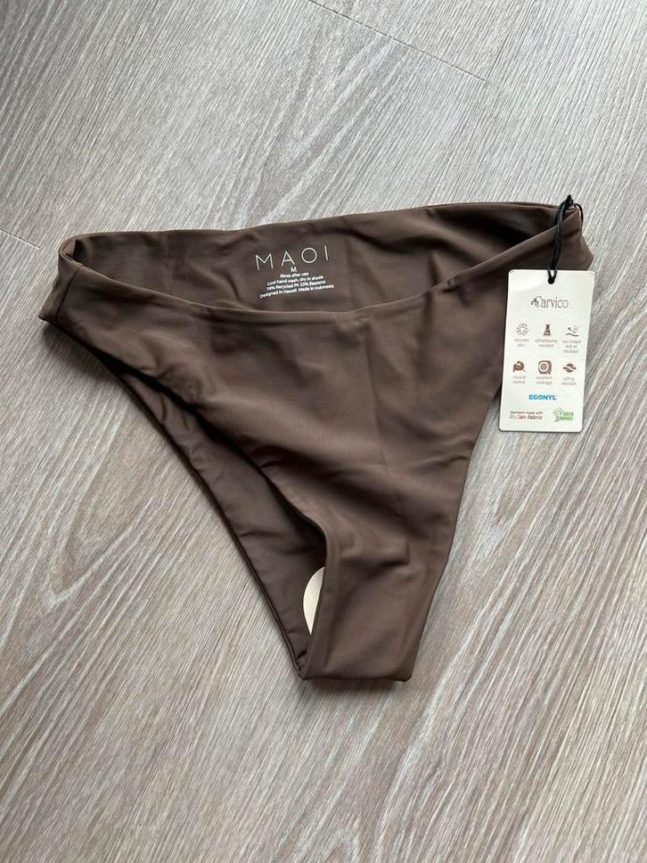 MAOI Bikini Broekje - Bruin - Maat XS - Nieuwstaat, Kleding | Dames, Badmode en Zwemkleding, Zo goed als nieuw, Bikini, Bruin