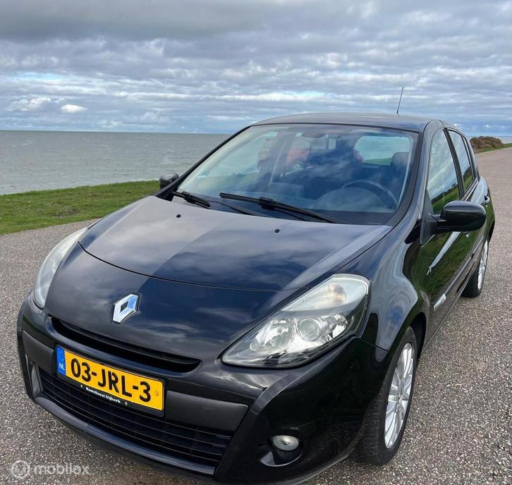 Renault Clio 1.2 TCe Dynamique, Auto's, Renault, Bedrijf, Clio, ABS, Airbags, Airconditioning, Alarm, Bluetooth, Centrale vergrendeling