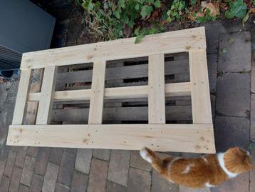 2 verschillende pallets beschikbaar voor biedingen