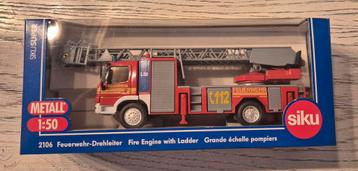 SIKU 2106 Brandweer Ladderwagen beschikbaar voor biedingen