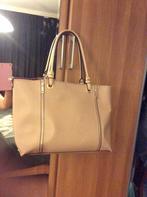 Grote Schoudertas + klein tasje, Sieraden, Tassen en Uiterlijk, Tassen | Damestassen, Ophalen of Verzenden, Zo goed als nieuw