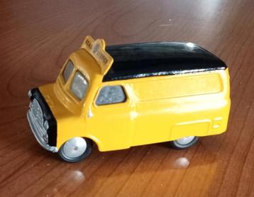 Corgi Toys #408 Bedford CA van 1957 repaint. beschikbaar voor biedingen