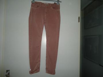 broek mt 38, kleur oud rose , jeansbroek van mis etam beschikbaar voor biedingen