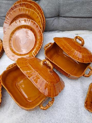 servies Zell  beschikbaar voor biedingen