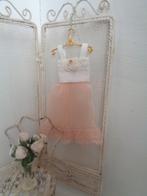 Mooi Jurkje met fraai hangertje..Poppenhuis 1:12.(Nr F110)*, Ophalen of Verzenden, Nieuw, Poppenhuis