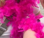 Roze boa’s (vrijgezellen / thema / carnaval) 16 stuks, Ophalen of Verzenden, Gedragen, Huwelijk, Accessoires